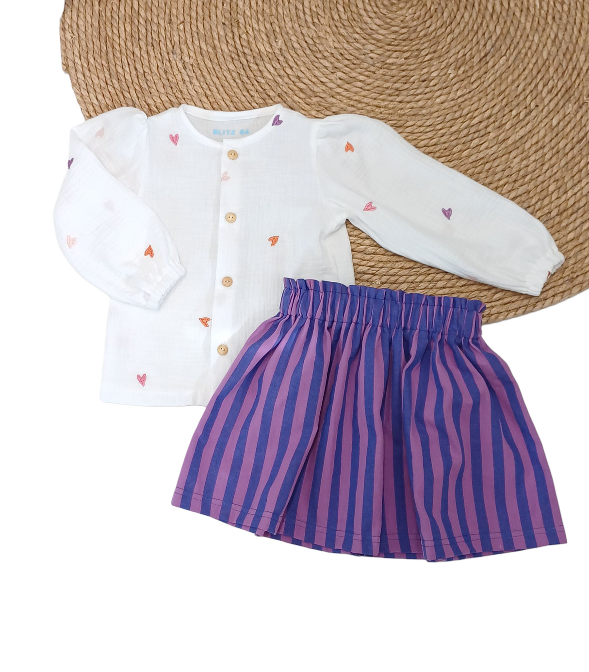 Blouse Fay ecru geborduurde hartjes