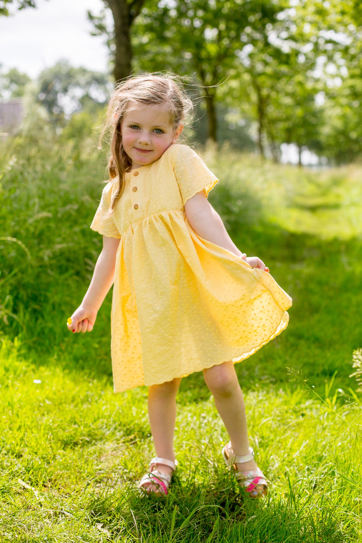 Jurk Jolie katoen geborduurd korte mouw