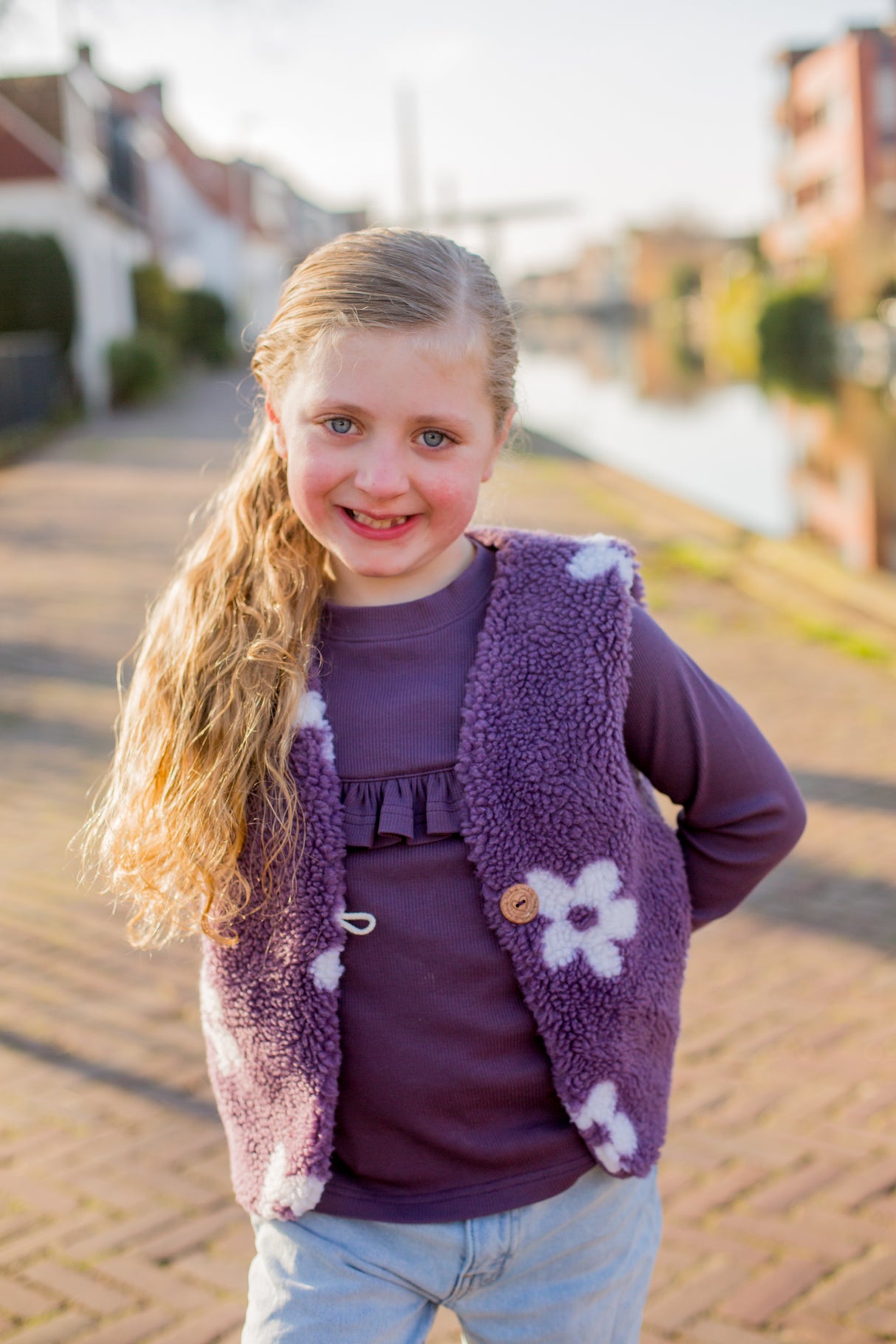 Gilet teddy paars met bloemen