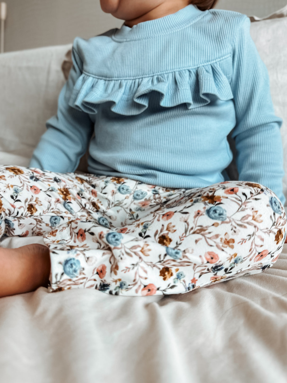 Longsleeve Madeleine hemelsblauw fijne rib