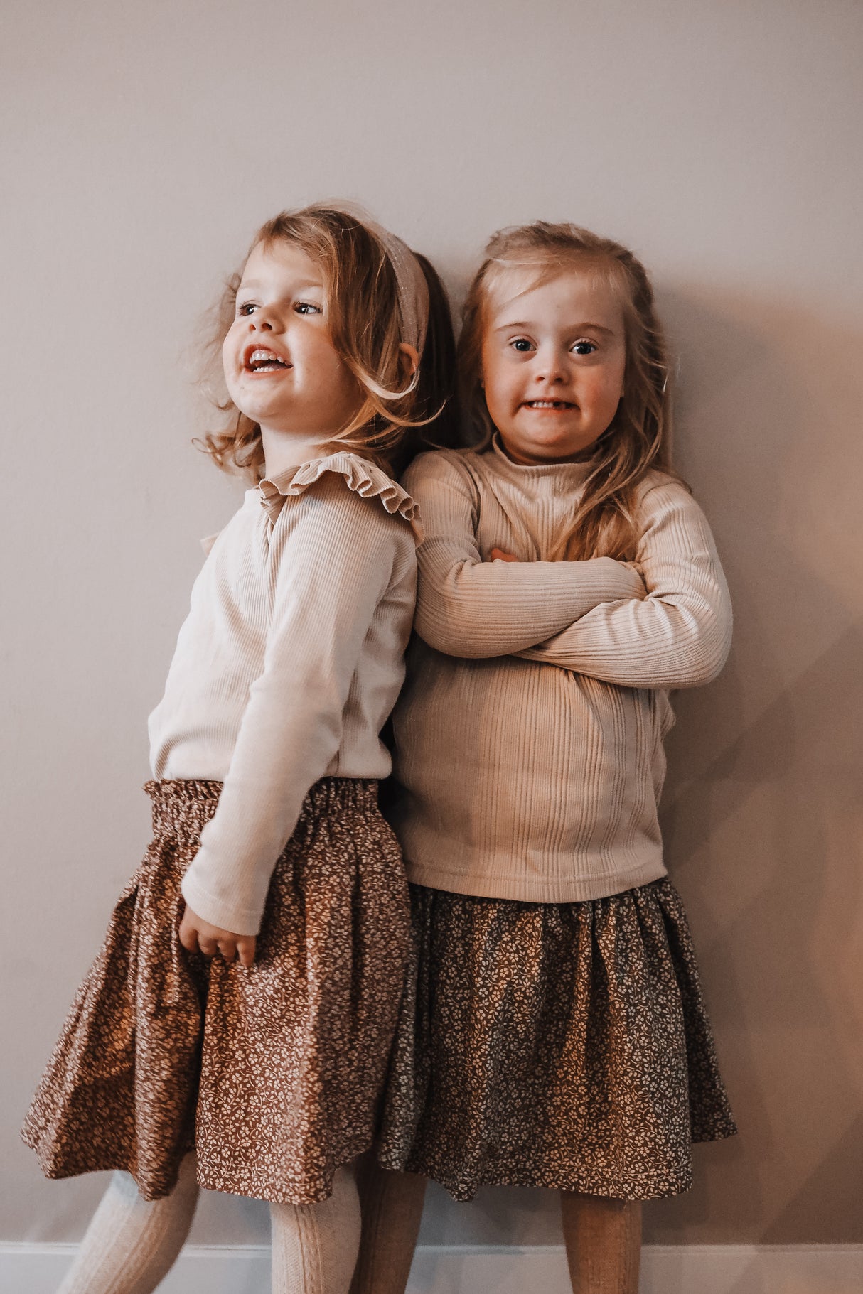 Paperbag rokje Anne olijf met romantische bloem (katoen)