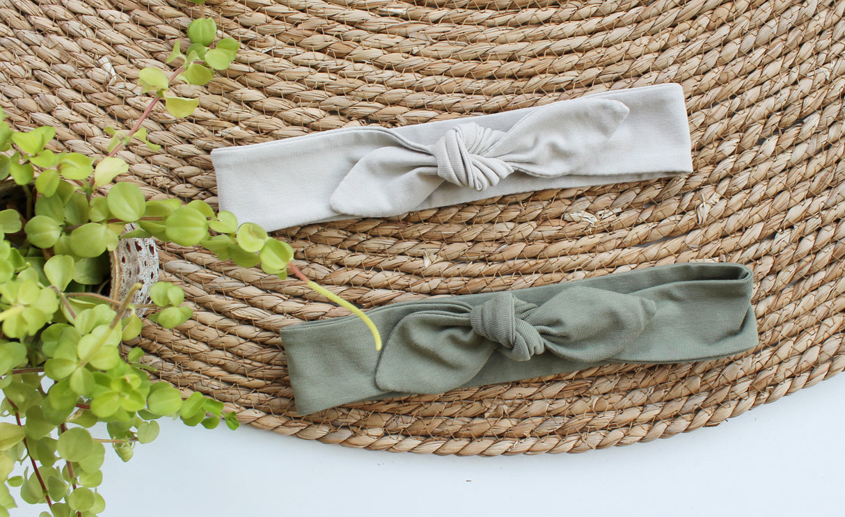 Strikhaarband uni tricot