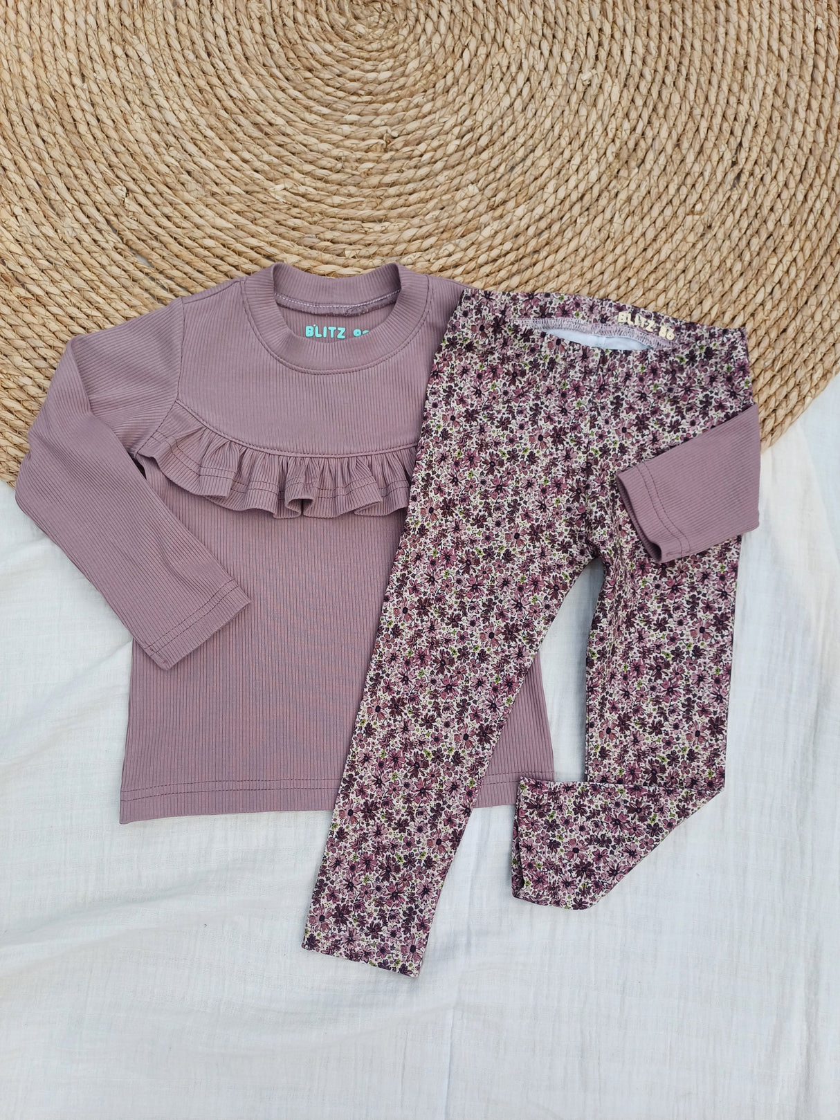 Longsleeve Madeleine mauve (fijne rib)