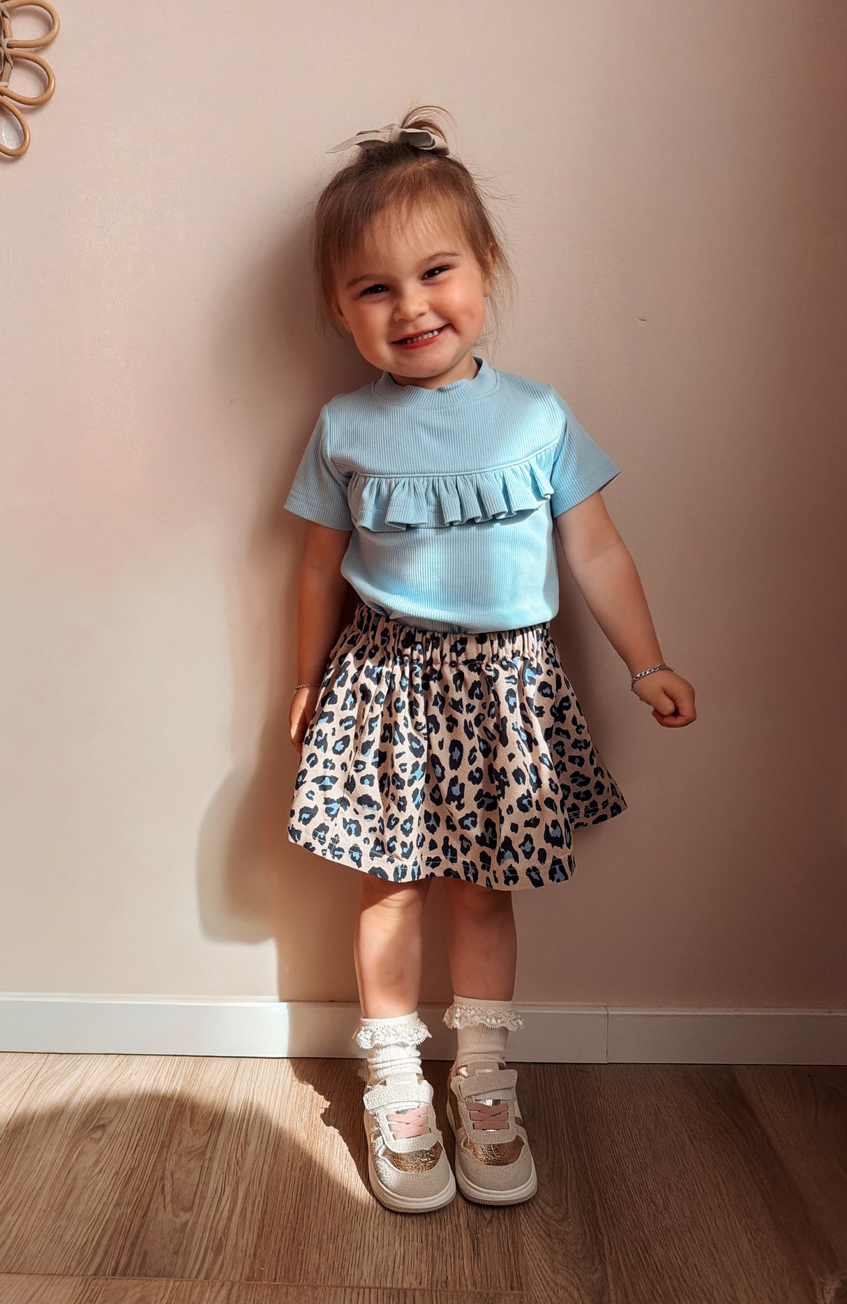 Shirt Madeleine hemelsblauw fijne rib