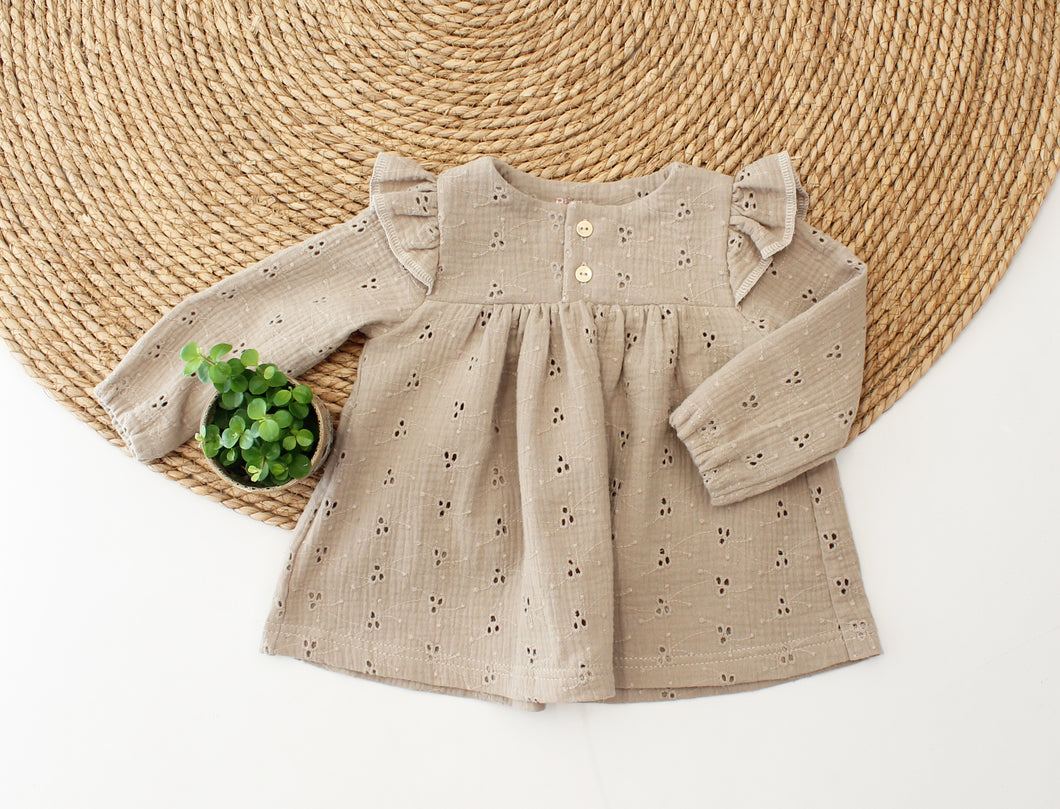 Broderie blouse Emilie lange mouw in kleur van je keuze