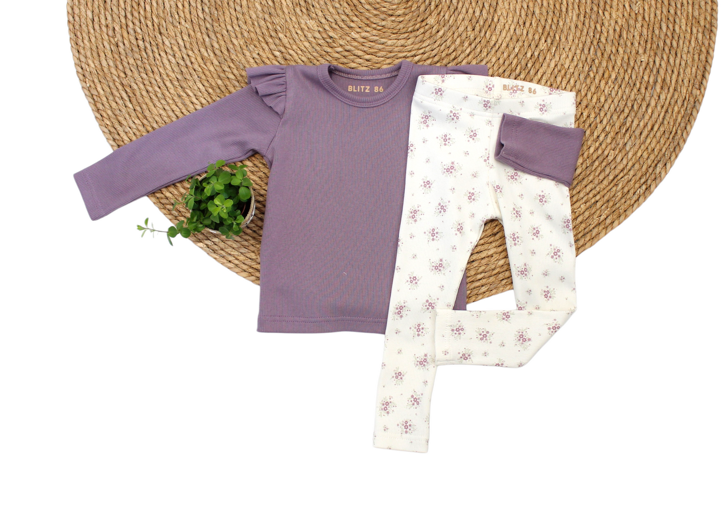 Set longsleeve fijne rib plum & legging fijne rib klein paars bloementje