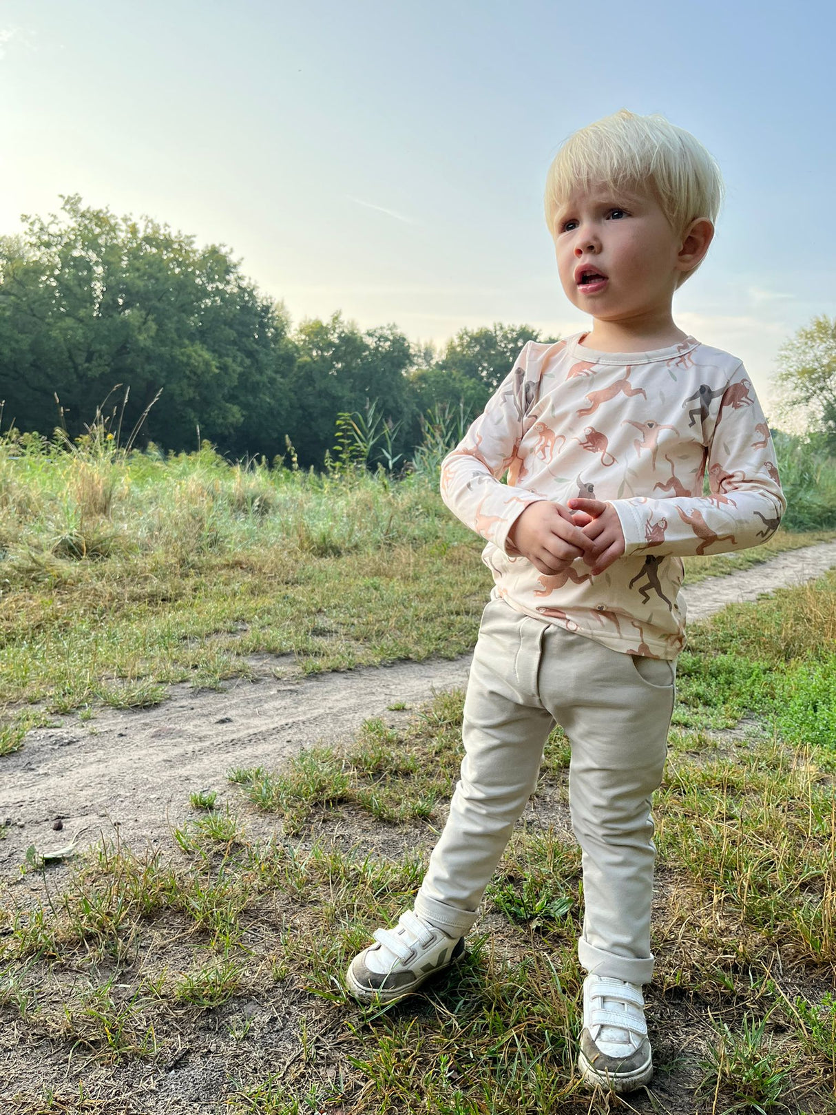 Basic Longsleeve Puck met dierenprint naar keuze