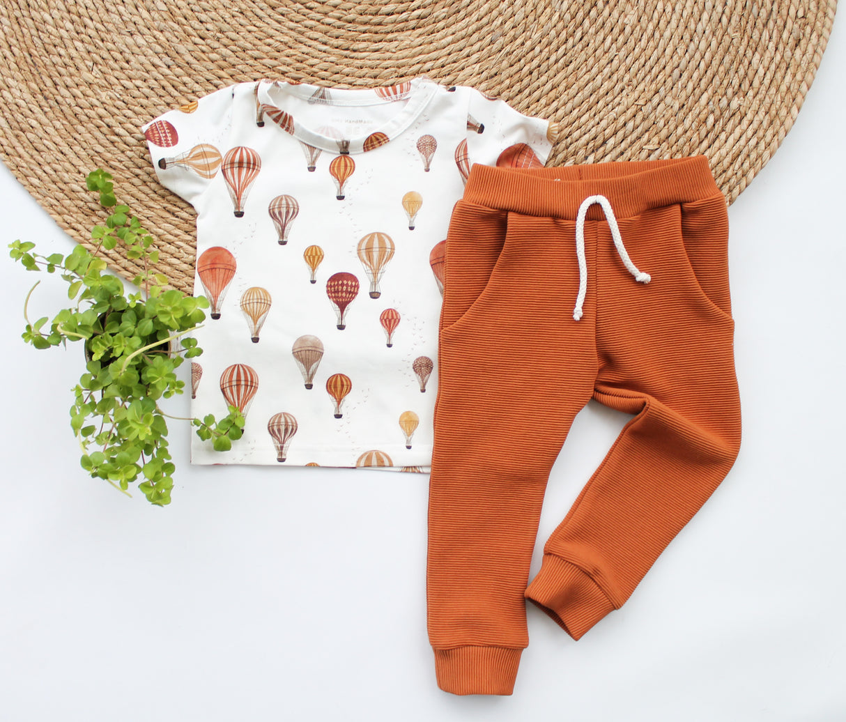 Joggingbroek Charly grove rib in kleur naar keuze