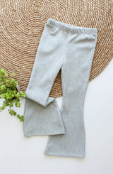 Flared broek Julia grove rib in kleur naar keuze