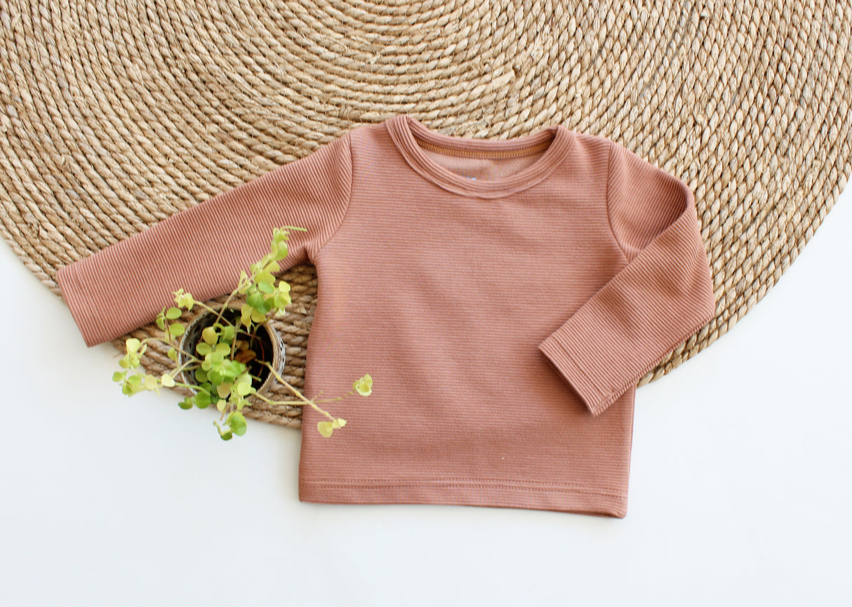 Basic Longsleeve Puck grove rib in kleur naar keuze